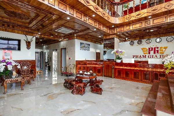 Hotel Khach San Pham Gia Da Nang