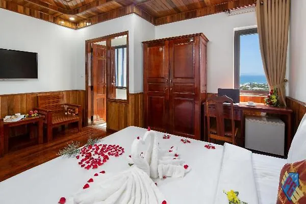 Hotel Khach San Pham Gia Da Nang